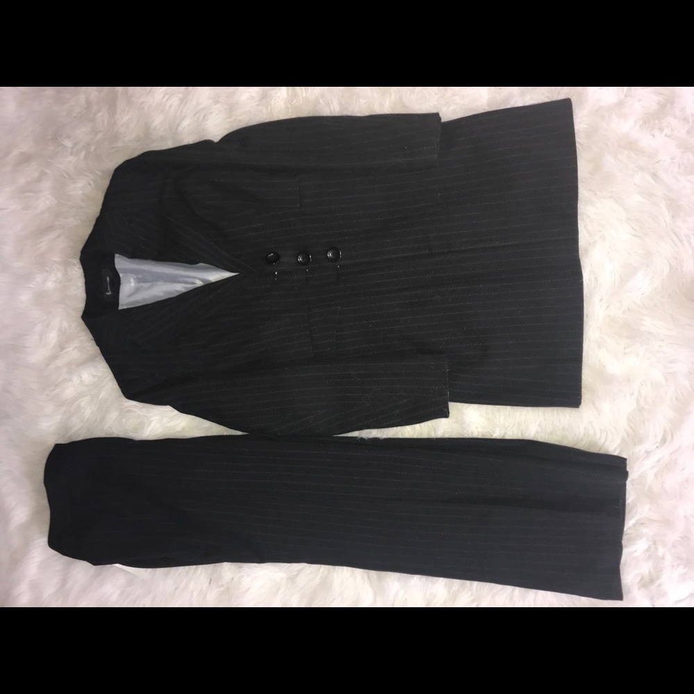 Vintage Black Larry Levine Pin Striped Suite - Picture 5 of 5